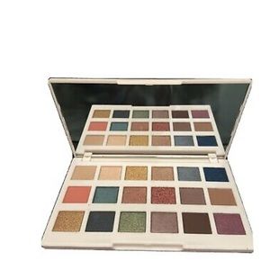 Coats London eyeshadow palette